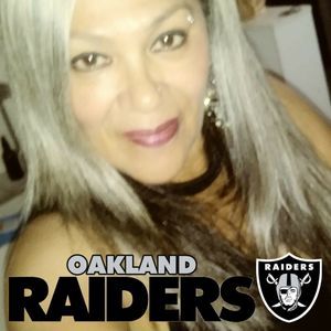 Meet your Posher, Connie